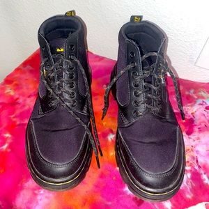 Dr.Marten’s comb boots